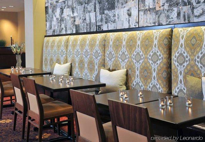 Towson University Marriott Conference Hotel Restaurant photo